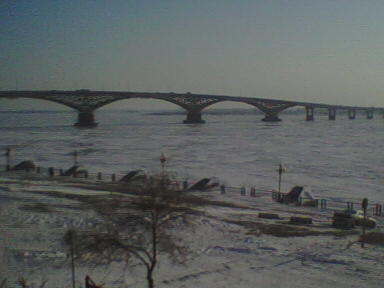 Саратовский мост, соединяющий Саратов и Энгельс